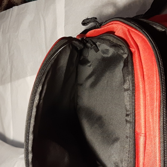 Atlanta Falcons 2 Piece Set Backpack & Lunchbox - Picture 11 of 13